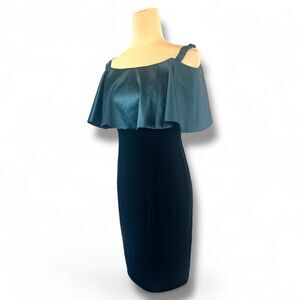 Adrianna Papell Emerald Velvet Cocktail Dress Size 4 vintage retro classic